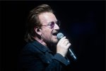 Bono 'visibly distressed' after losing voice at U2 concert in Berlin.JPG